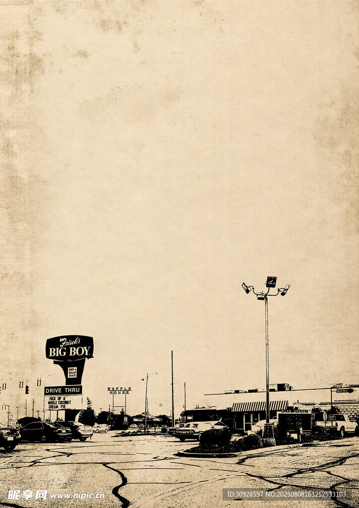 老旧机场停机坪景象