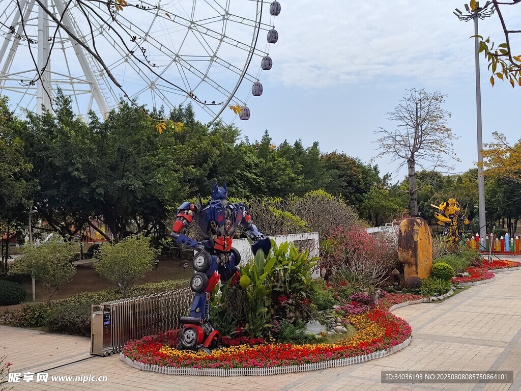 游乐园中的多彩景观