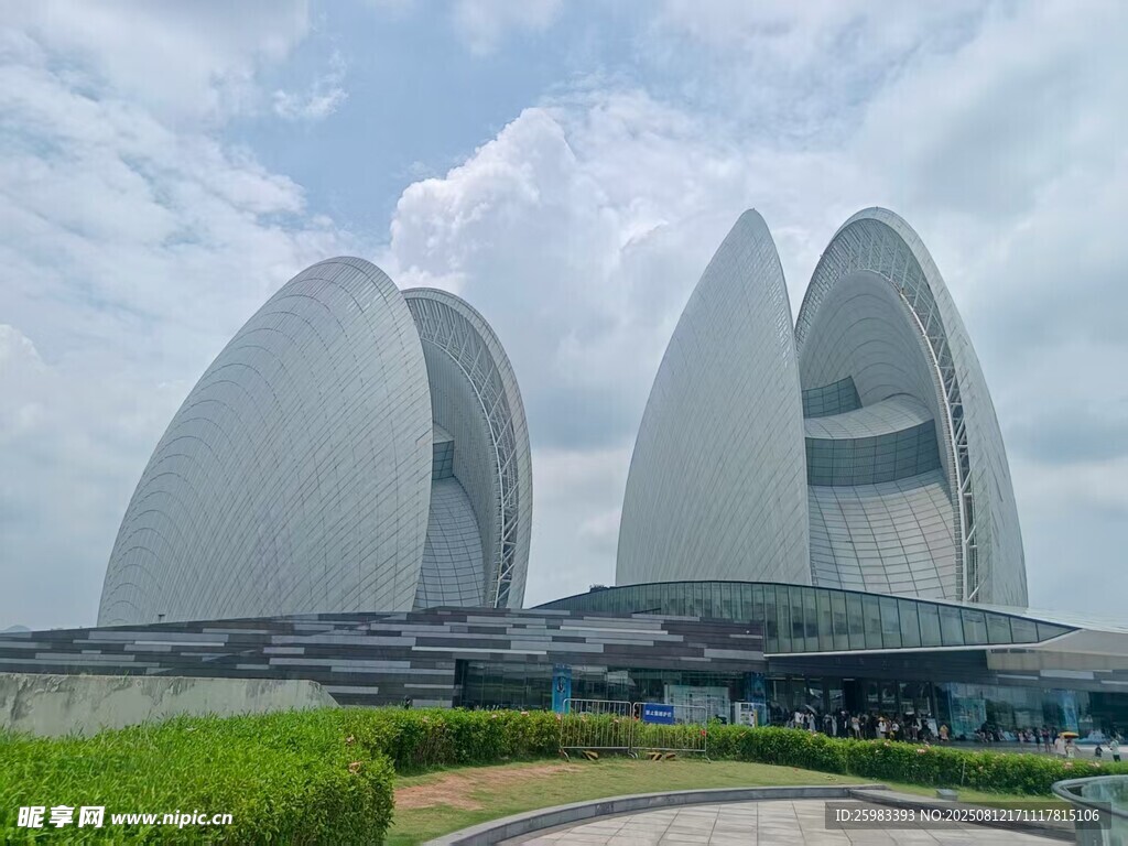 珠海日月贝大剧院