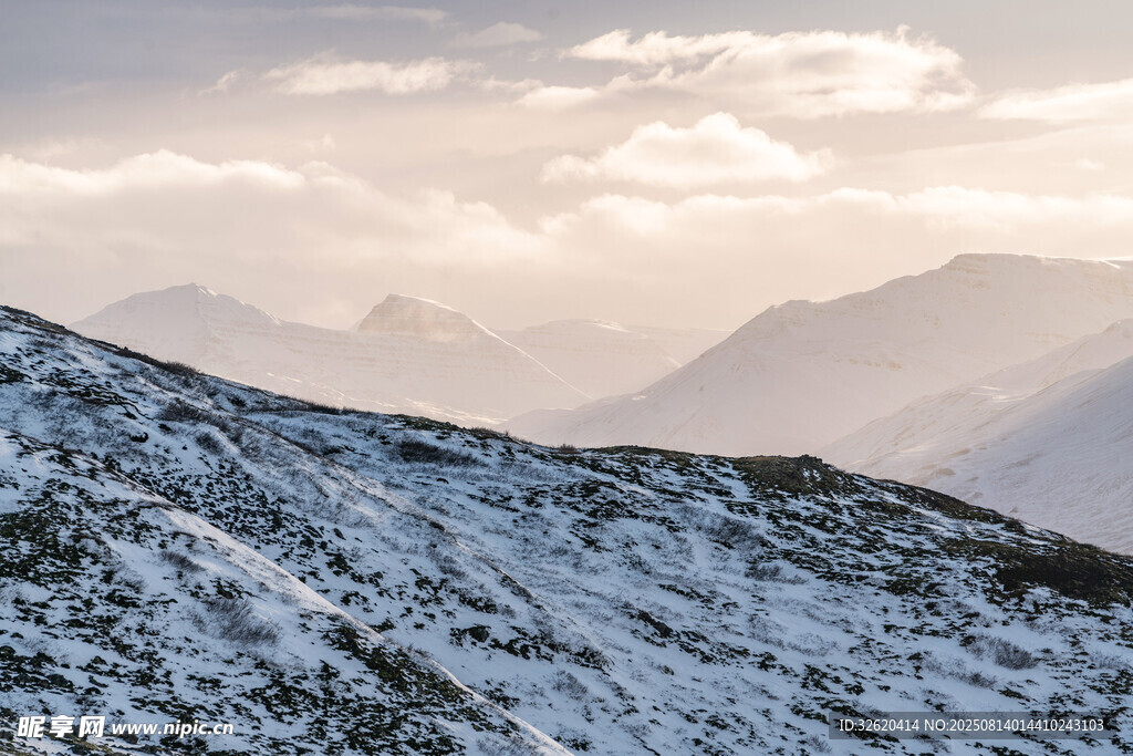 雪山风光 壮丽自然景致