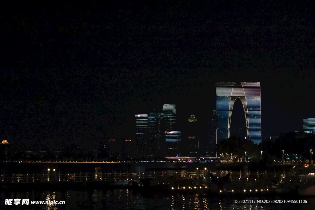 东方之门 