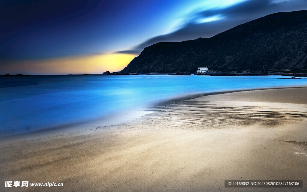 美丽海滨夜景风光
