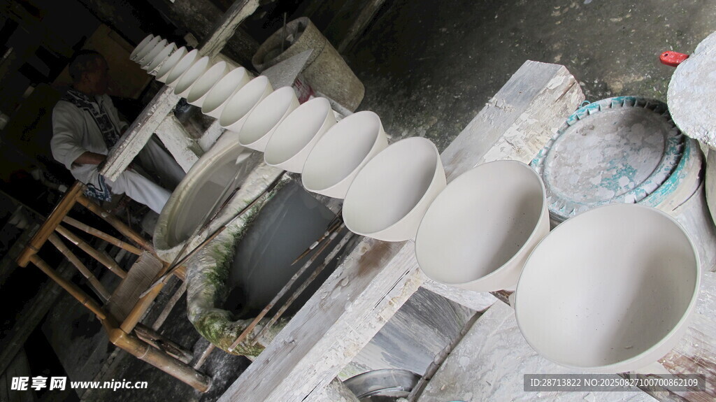 瓷坯制作场景
