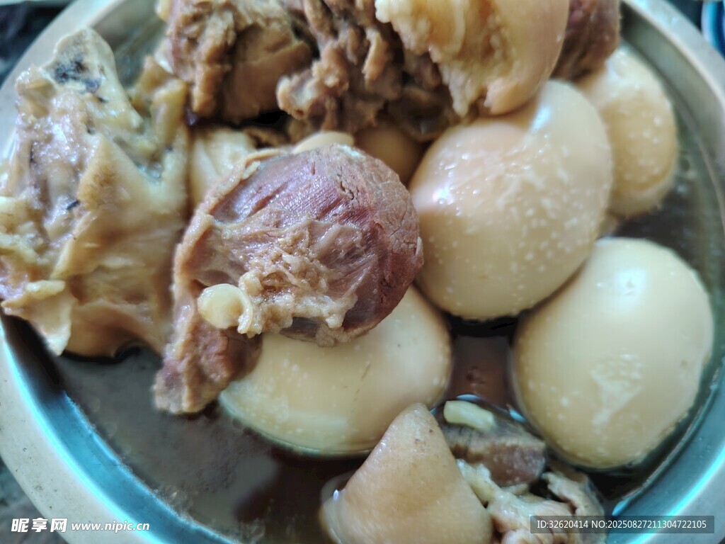 猪脚蛋