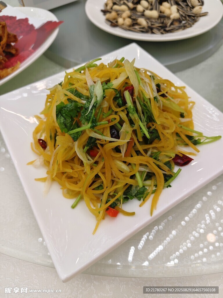 凉拌三丝