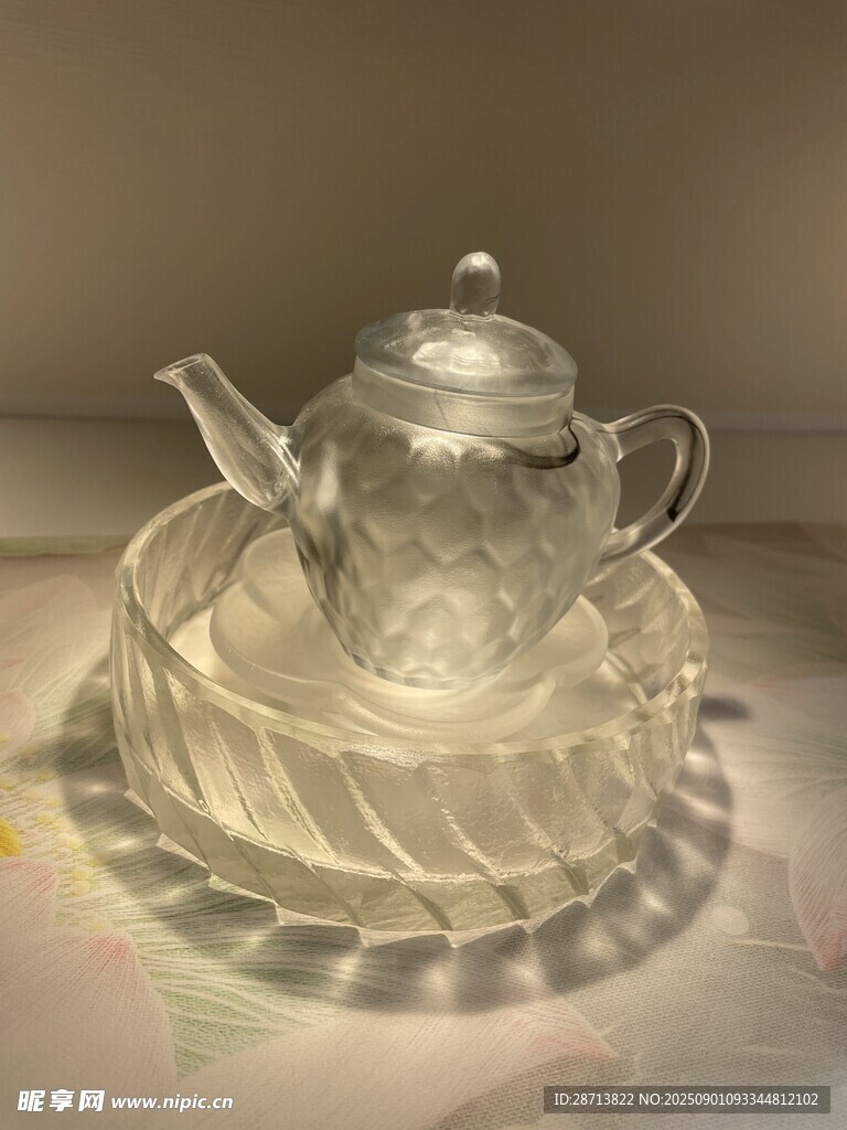 复古玻璃茶壶与托盘组合