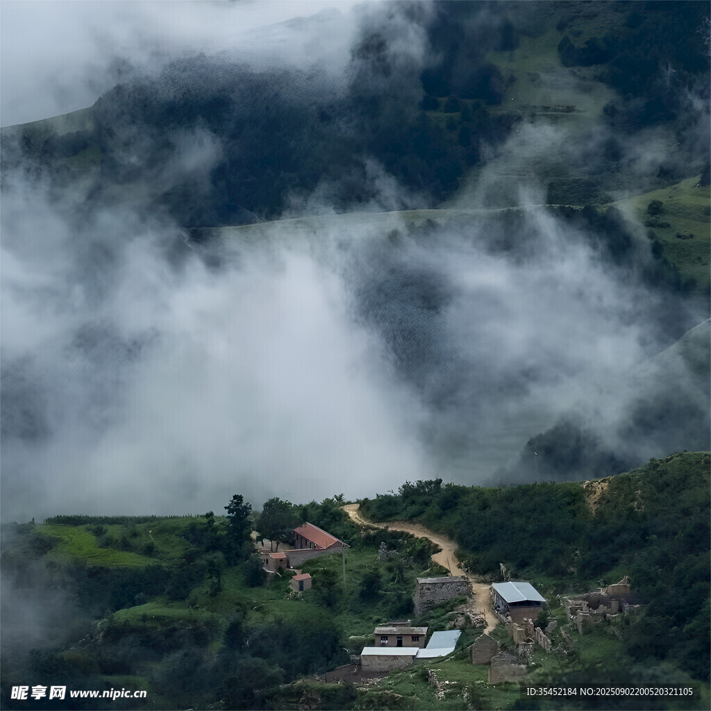 山间村落
