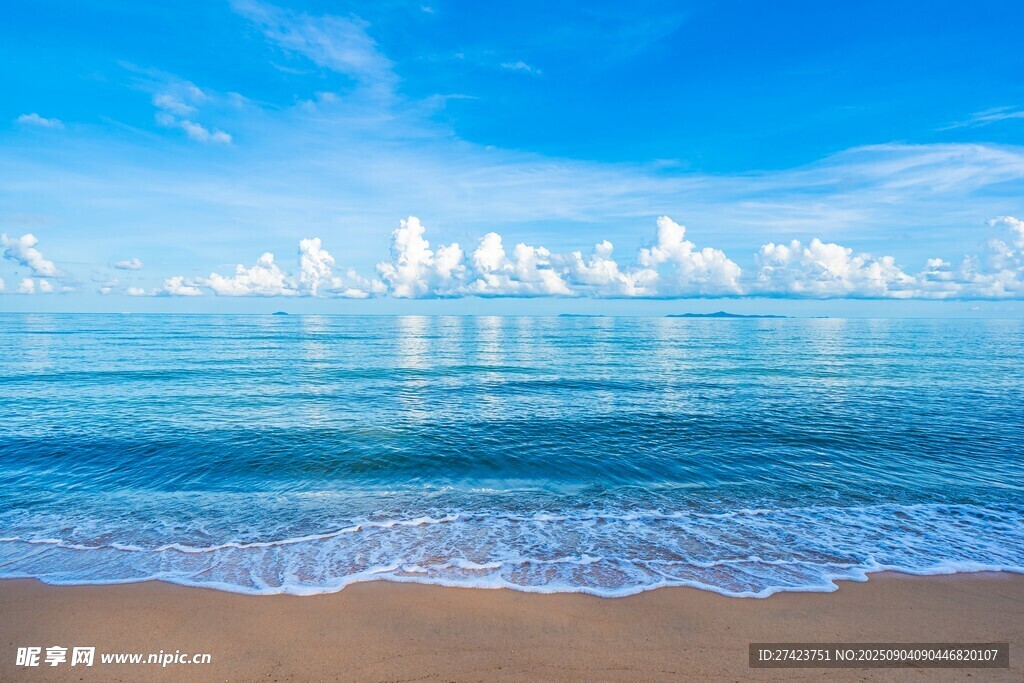 海边美景 蓝天碧海沙滩