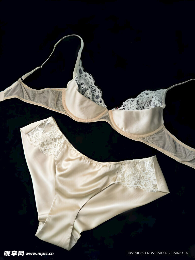 女士内衣