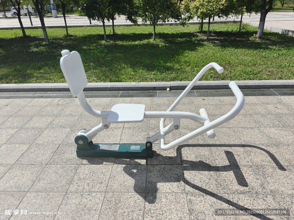 户外运动器材