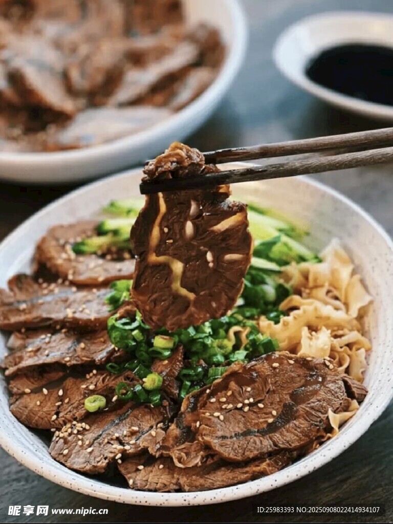 卤牛肉