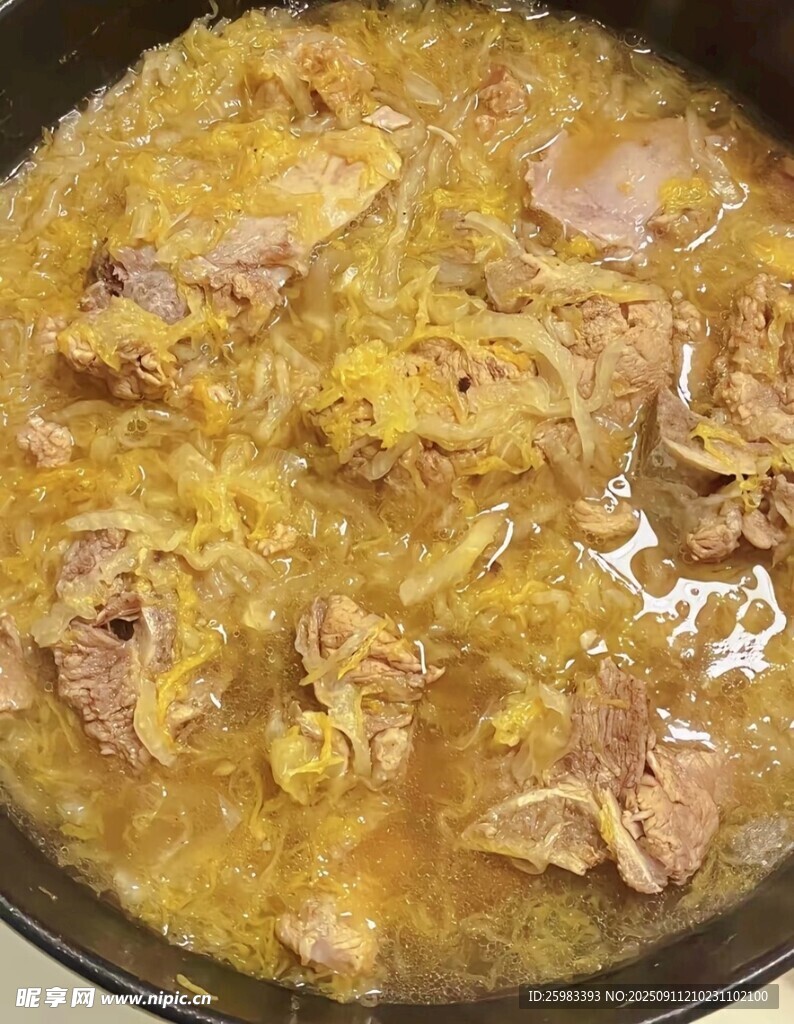 猪肉酸菜汤