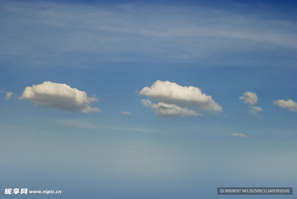 蓝天白云