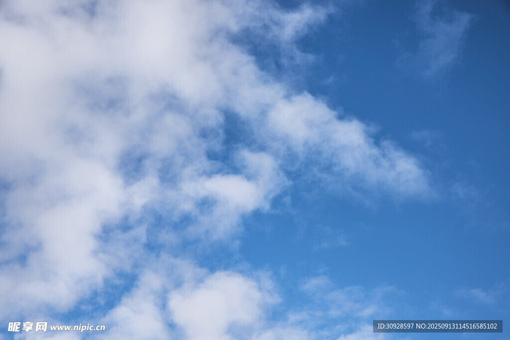 蓝天白云
