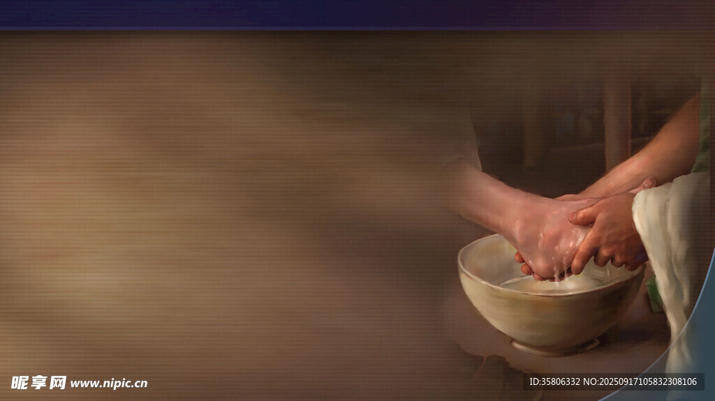 手工揉制陶泥的专注瞬间 洗脚