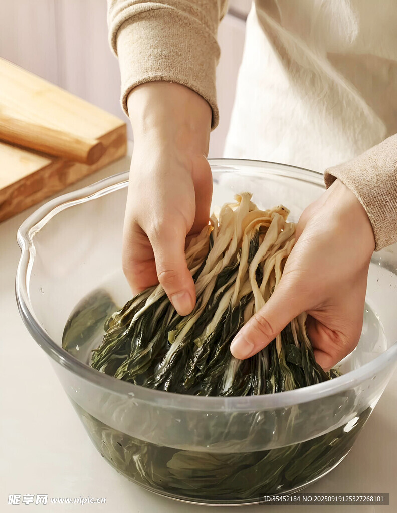 手洗白菜干