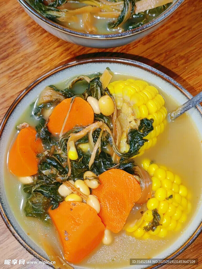蔬菜玉米汤