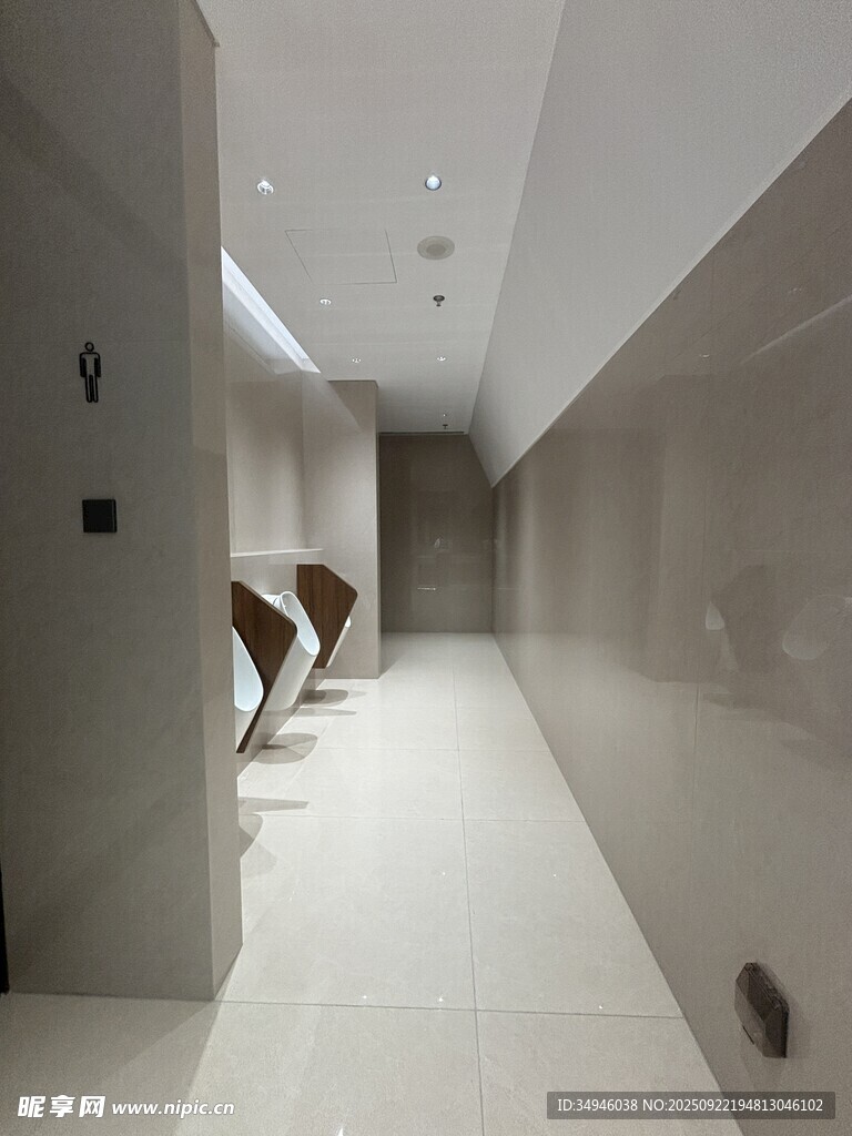 现代简约风格走廊空间