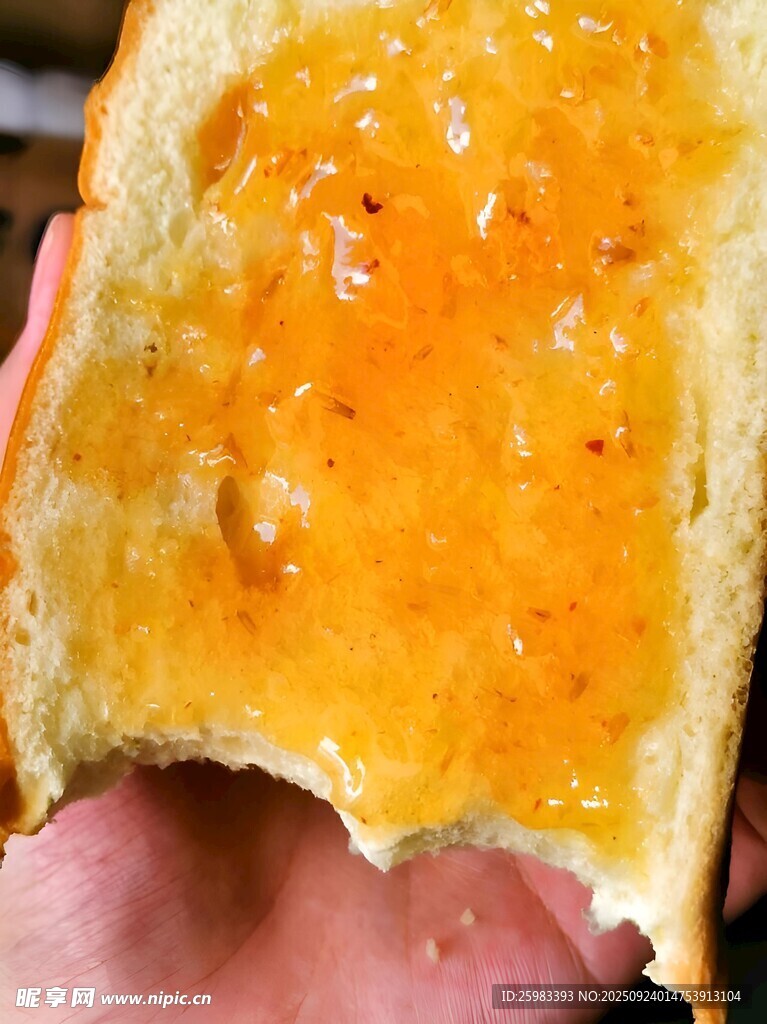 果酱吐司
