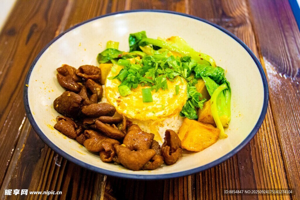 牛杂饭 美味盖浇饭 营养又可口