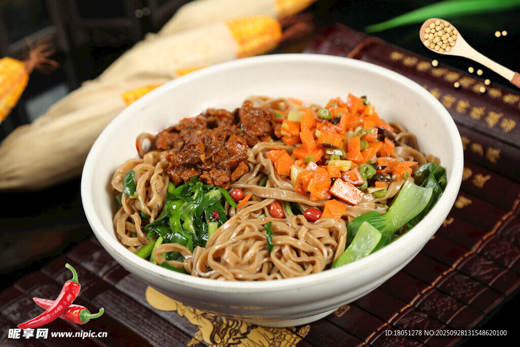 陕西面 干拌臊子荞面