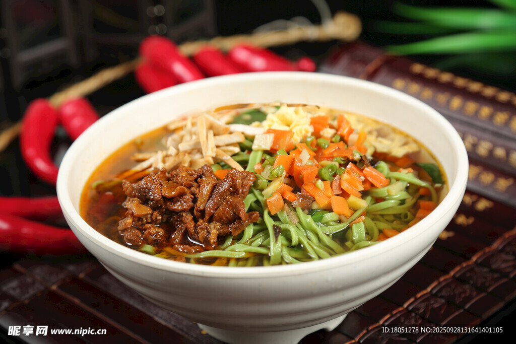 陕西面 汤臊子面