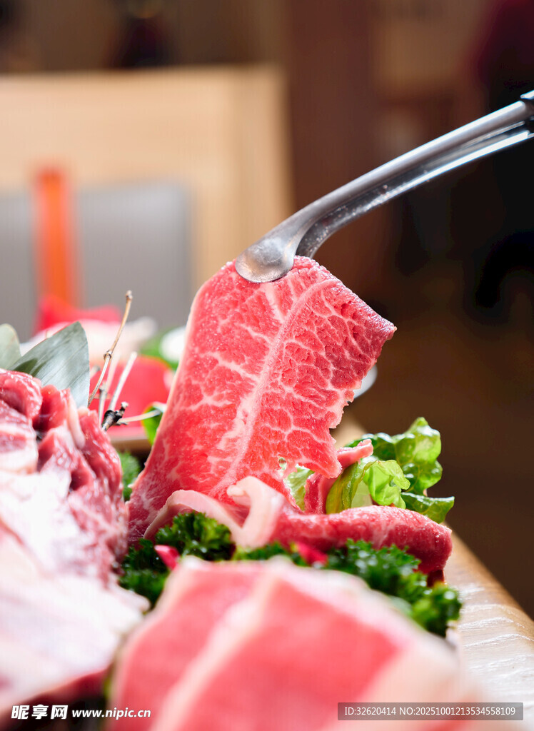 新鲜生牛肉