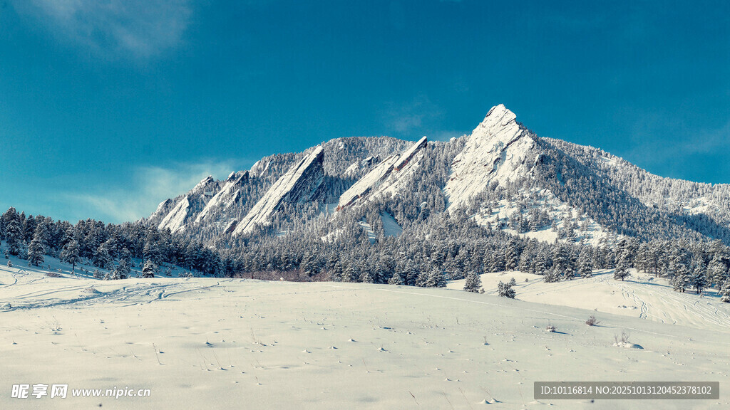 雪山