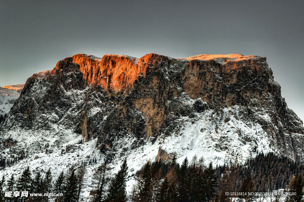 雪山
