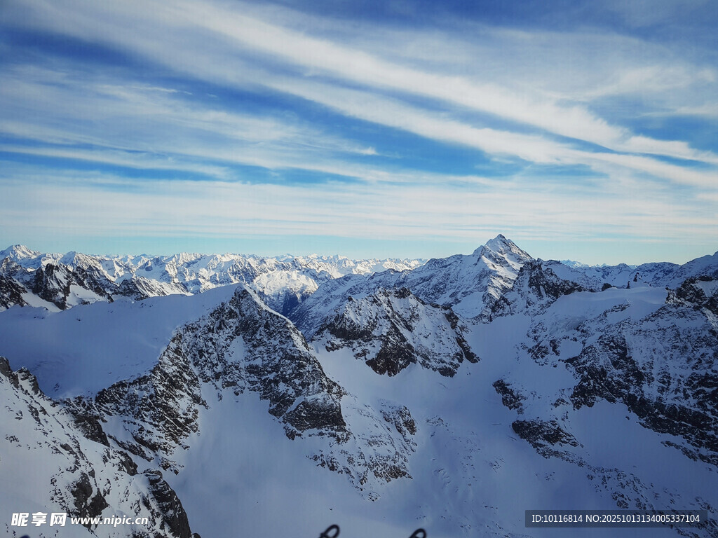 雪山美景