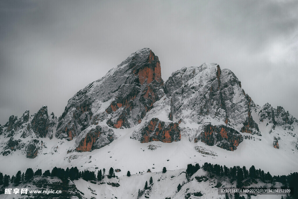 雪山