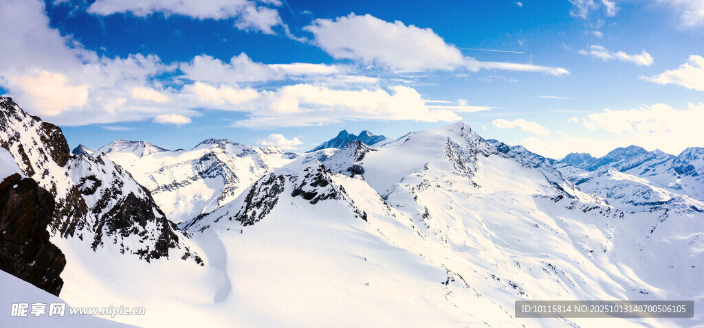 雪山美景