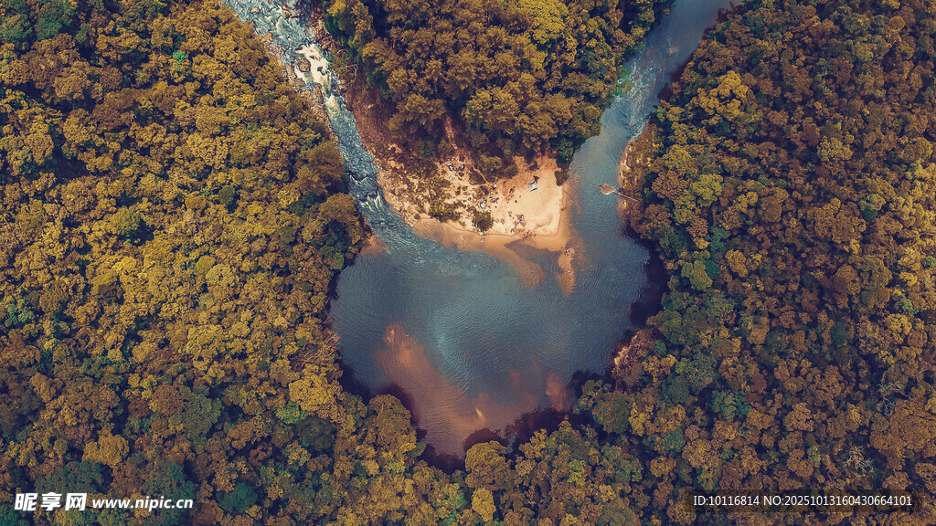 山间美景