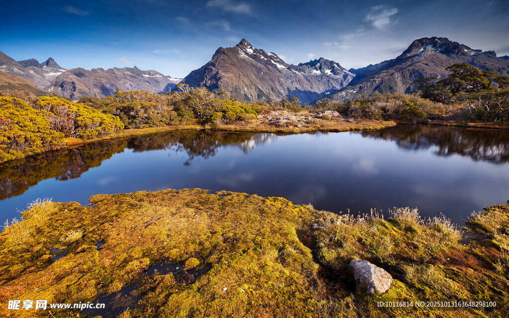 山间美景