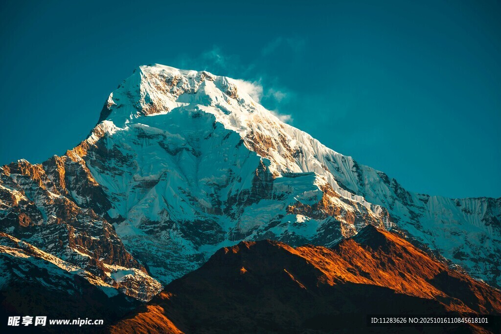 壮丽雪山美景