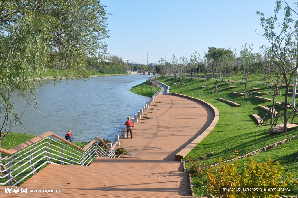 河畔漫步道休闲好去处