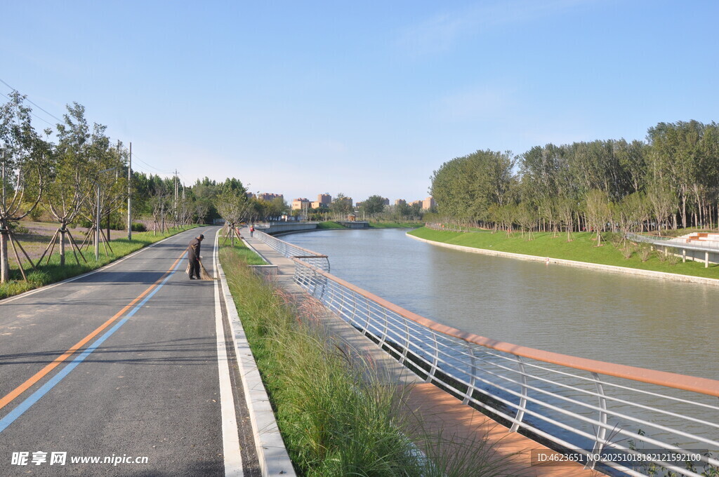 河畔骑行道景观