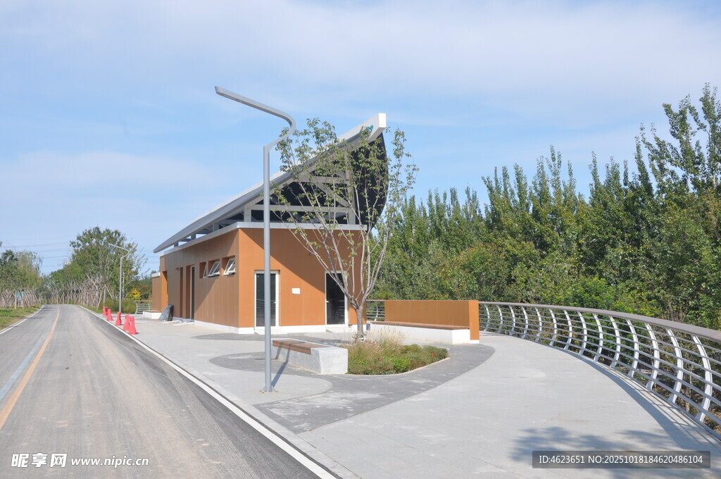 北京朝阳现代风格路边建筑景观