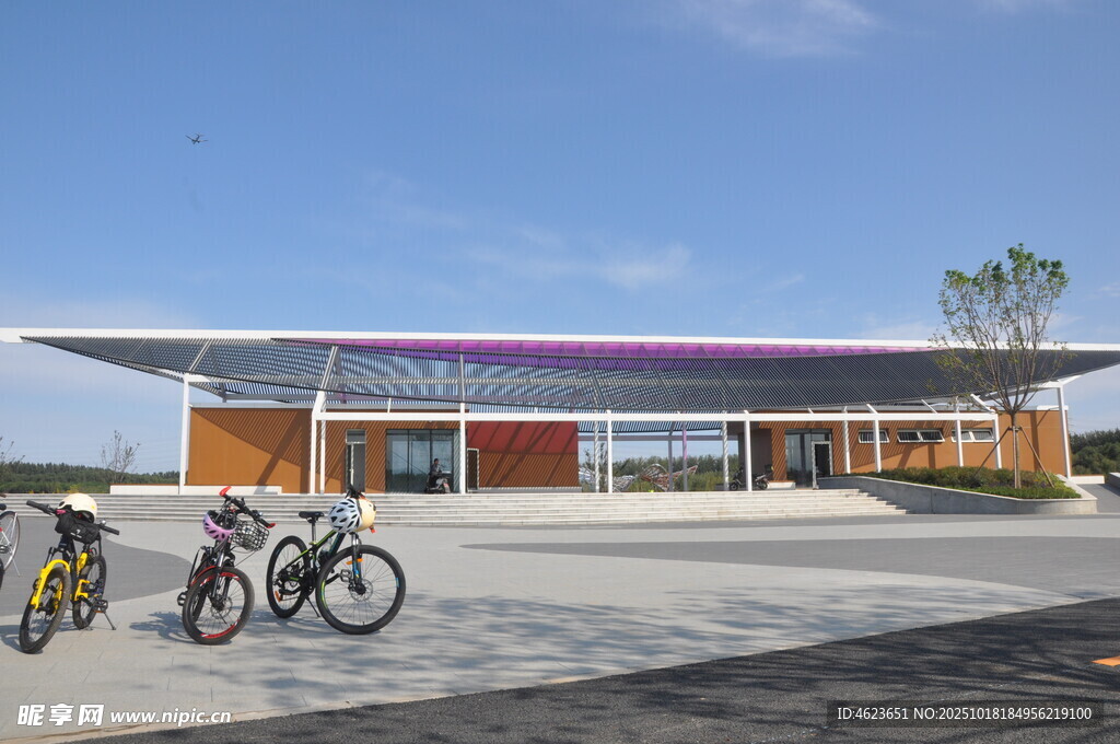 北京朝阳坝河景观