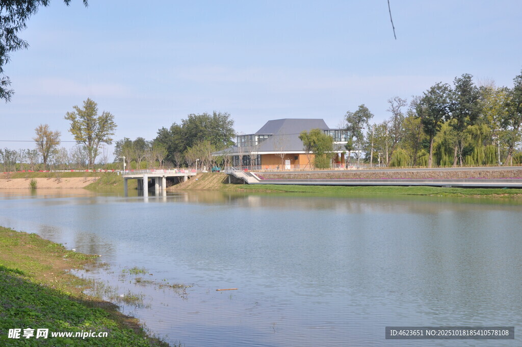 北京朝阳坝河景观