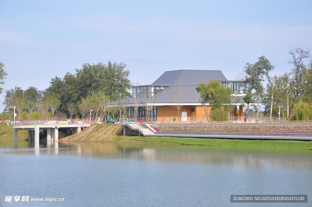 北京朝阳坝河景观