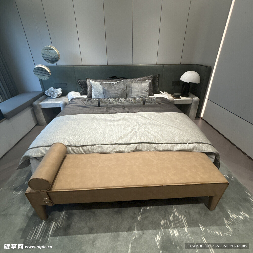 现代简约风格卧室床具展示