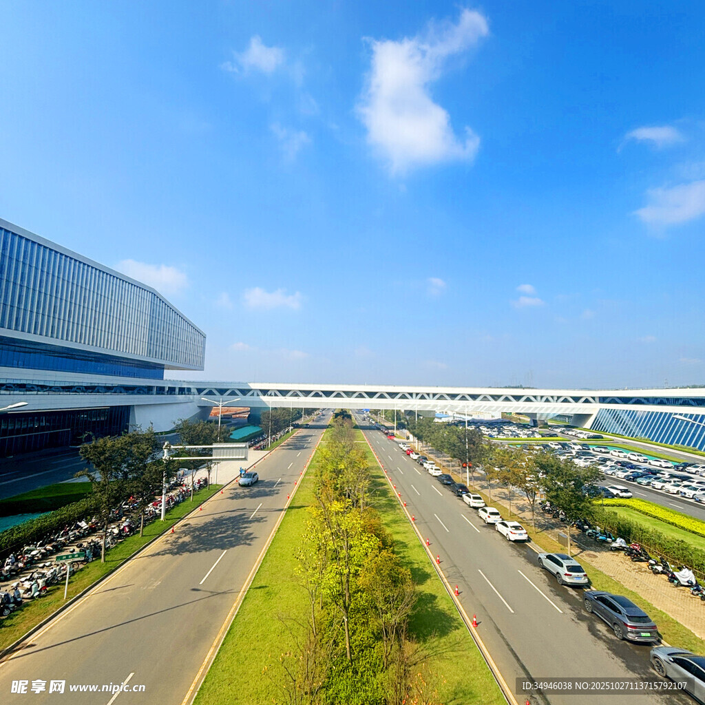 现代化城市道路景观