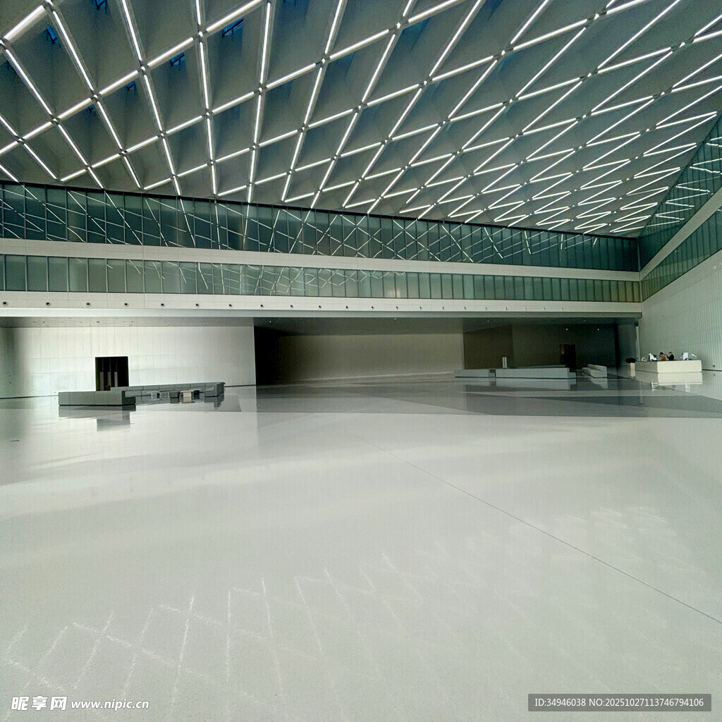 现代空旷室内空间场景