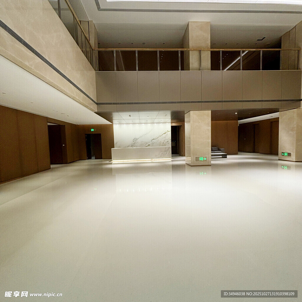 现代空旷室内空间场景
