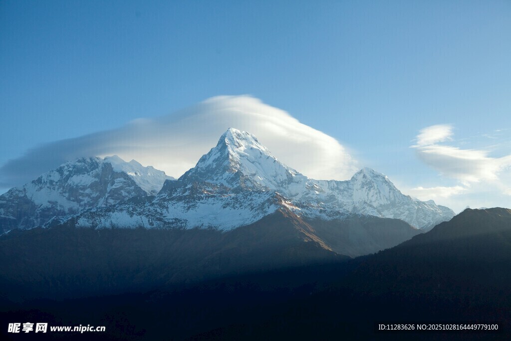壮丽雪山美景