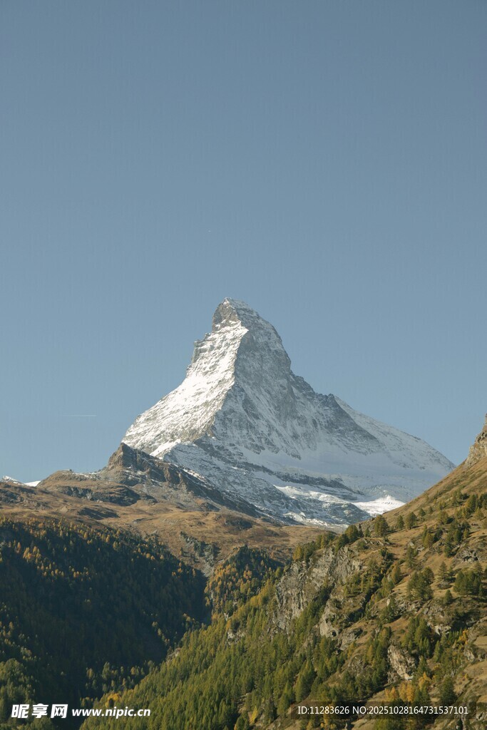 马特洪峰壮丽山景