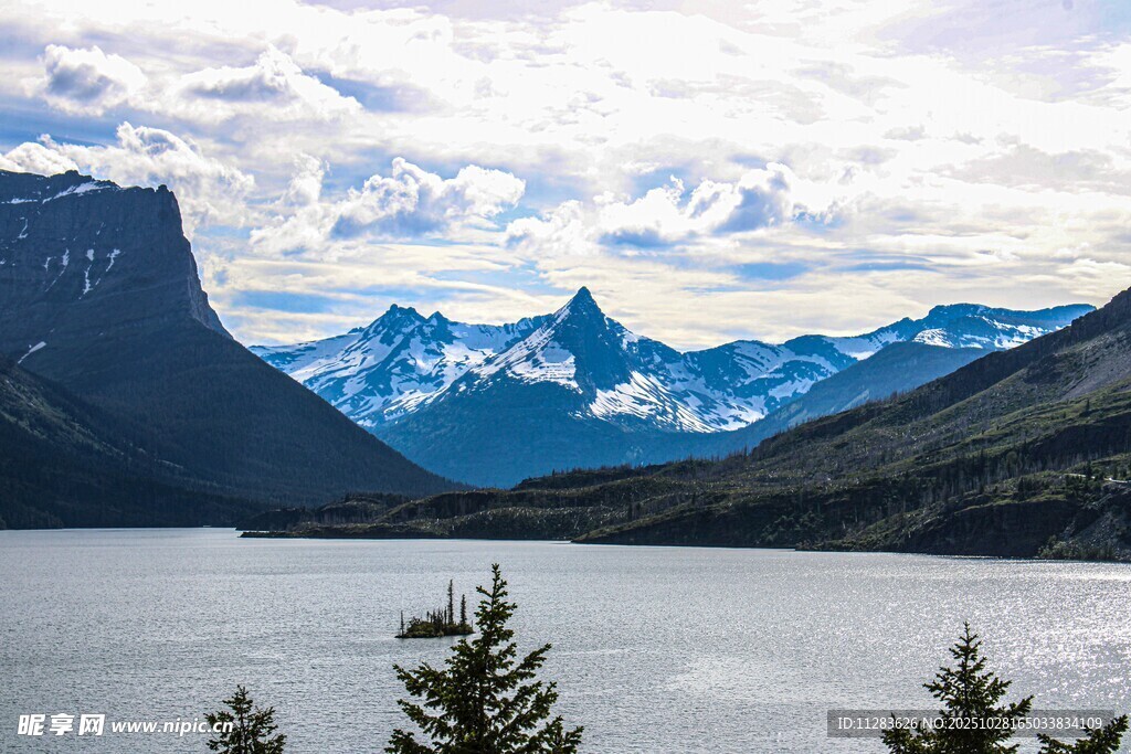 壮丽山水湖泊美景