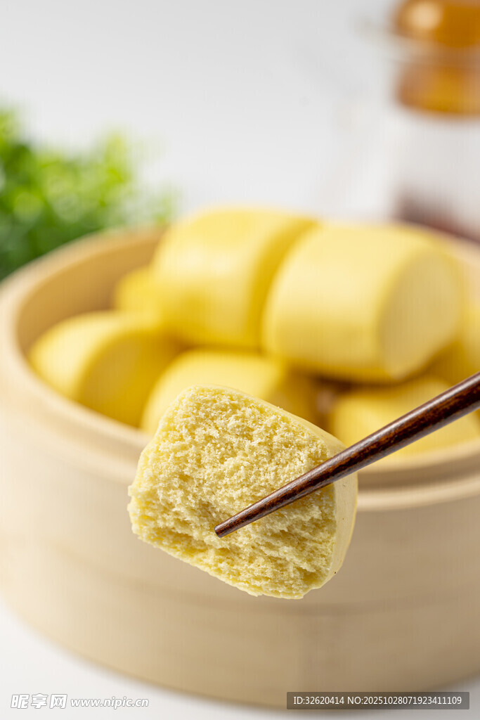 玉米馒头