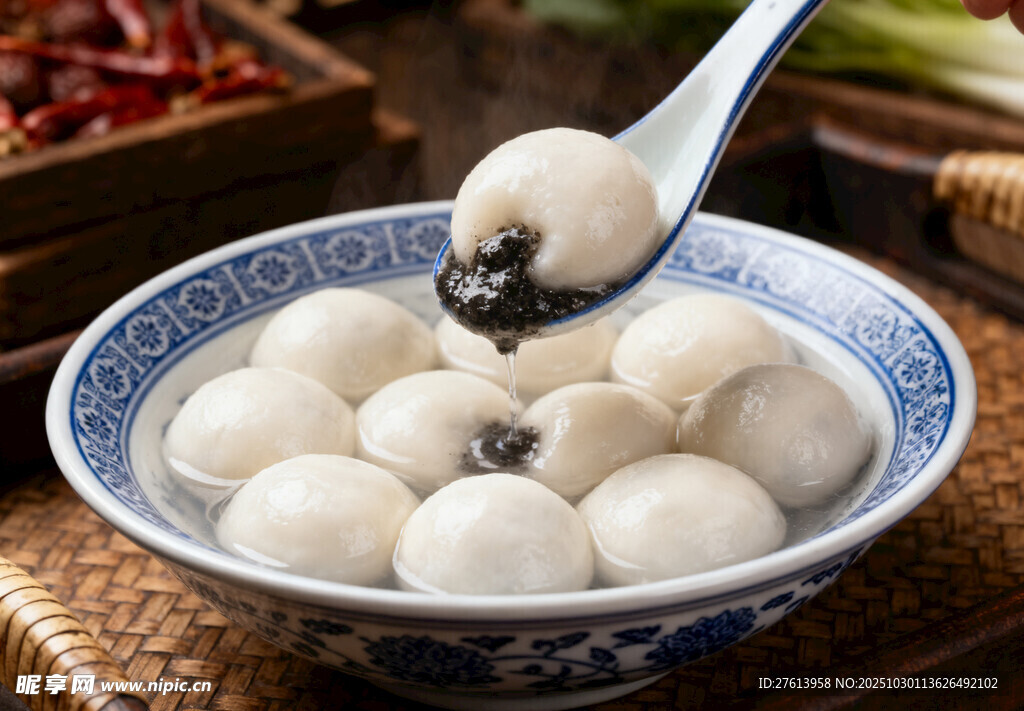 黑芝麻汤圆